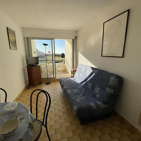 Daire 4 Couchages Avec Terrasse Et Parking Prive, Acces Direct - Port Camargue - Fr-1-250-245 *