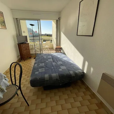 4 Couchages Avec Terrasse Et Parking Prive, Acces Direct - Port Camargue *
