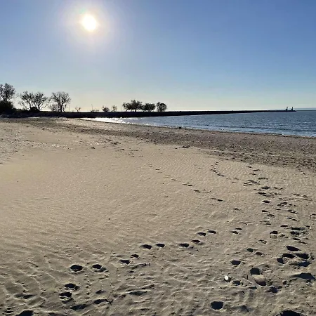 4 Couchages Avec Terrasse Et Parking Prive, Acces Direct - Port Camargue - Fr-1-250-245 Lejlighed Le Grau-du-Roi
